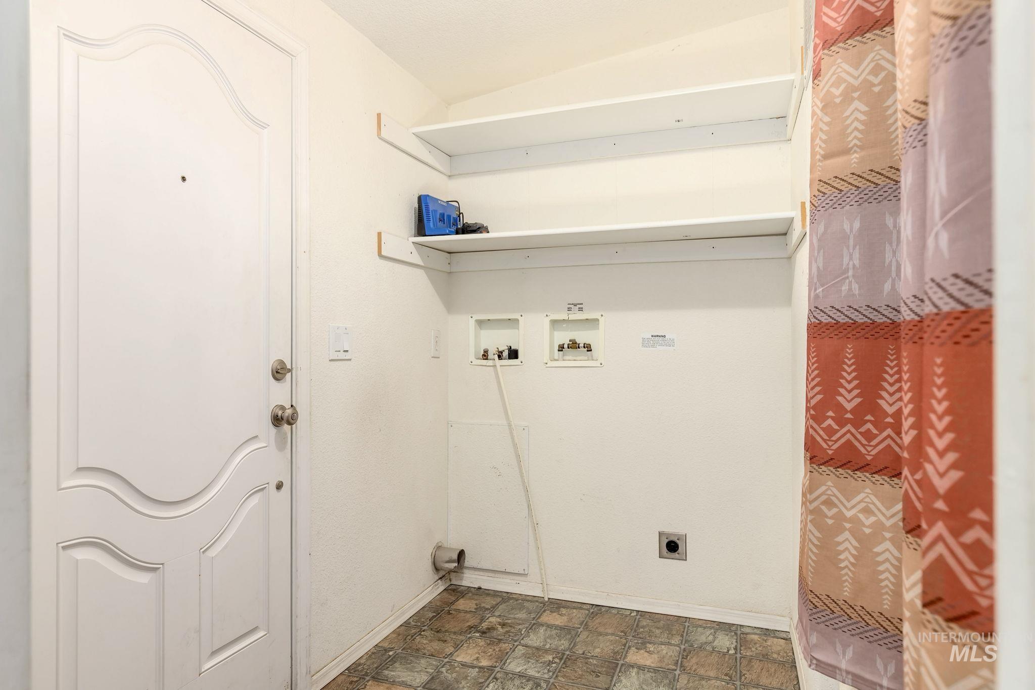 property viewer photo 15