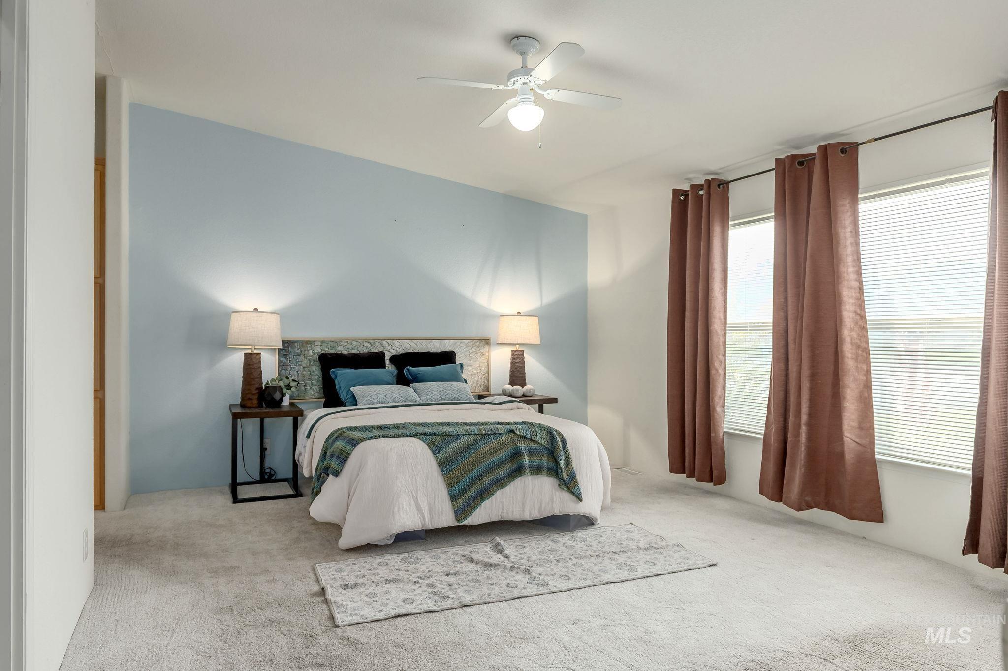 property viewer photo 18