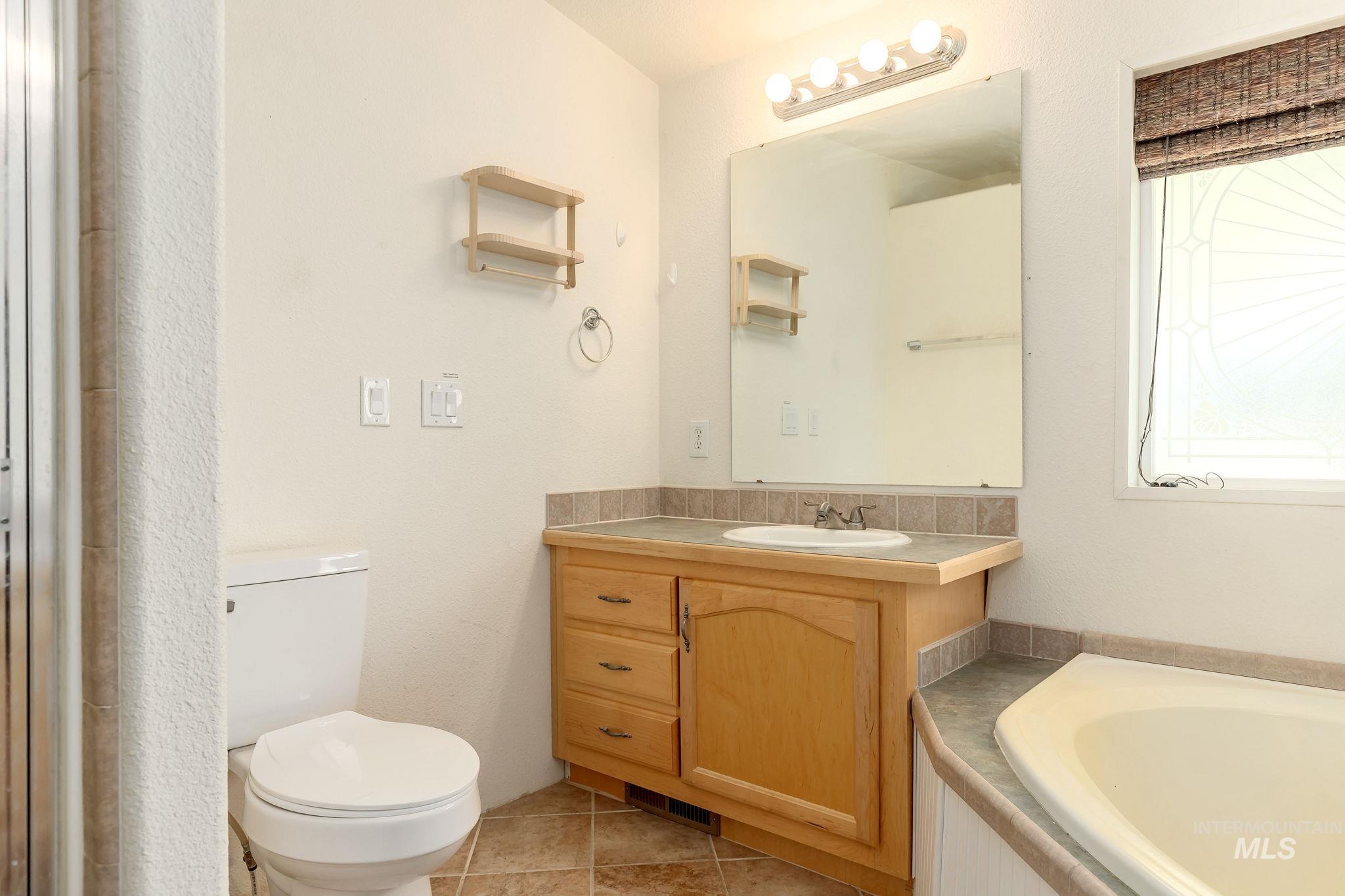 property viewer photo 22