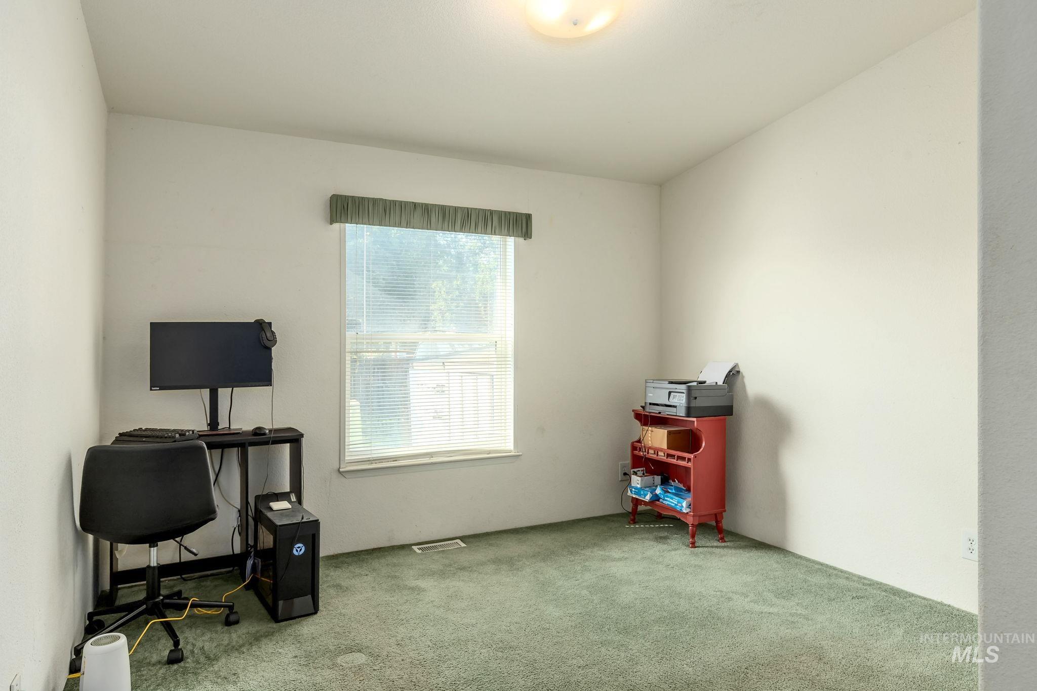 property viewer photo 24