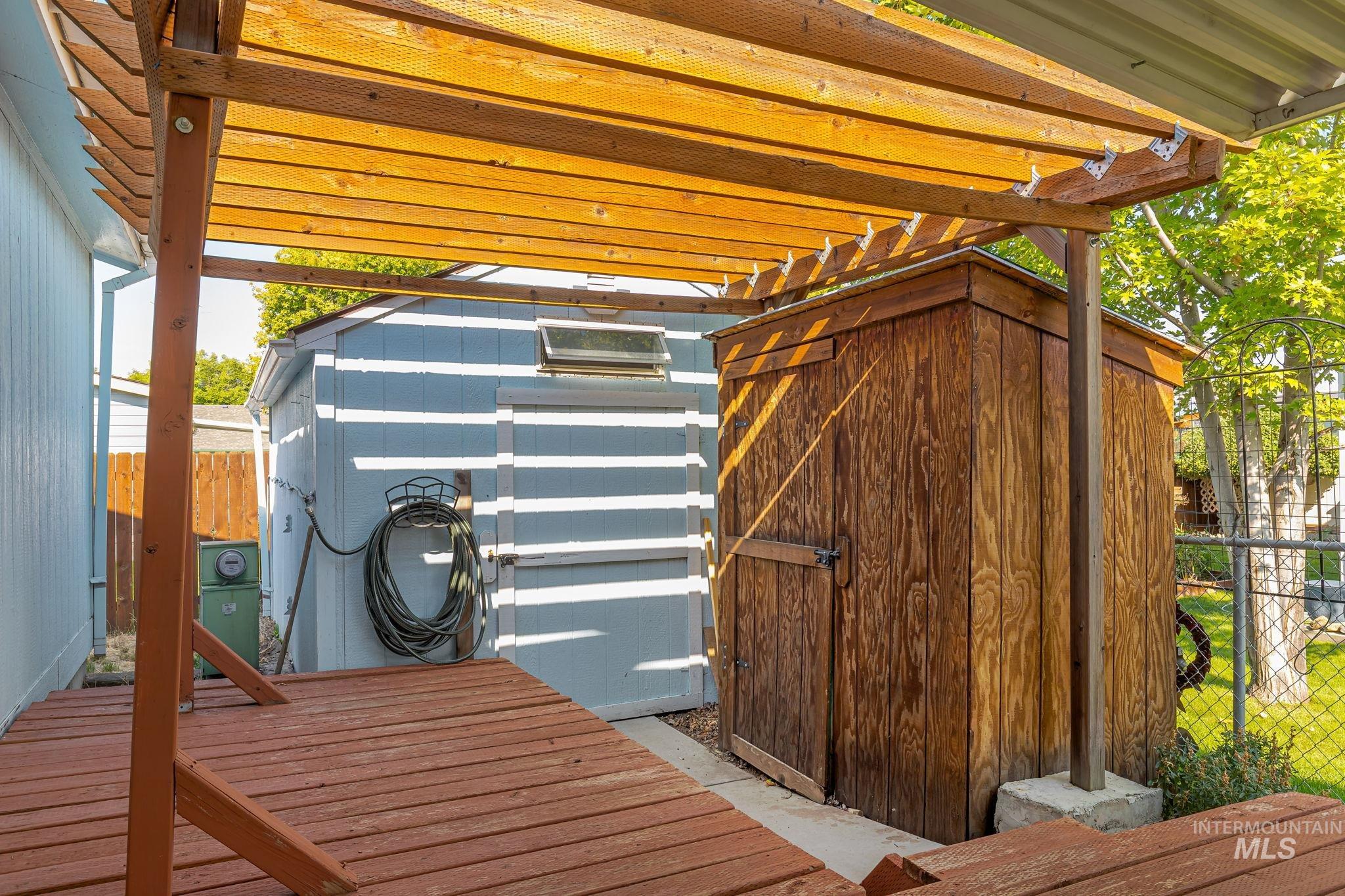 property viewer photo 30