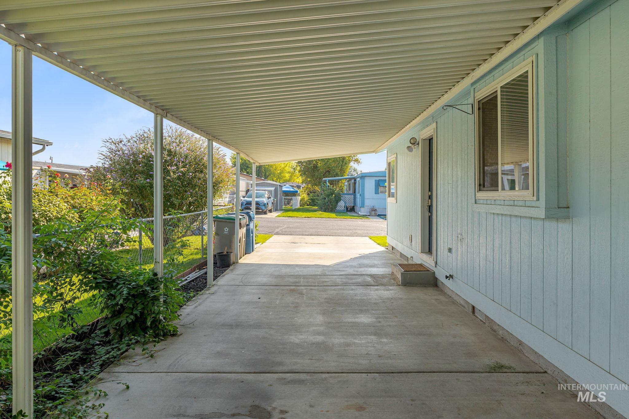 property viewer photo 32