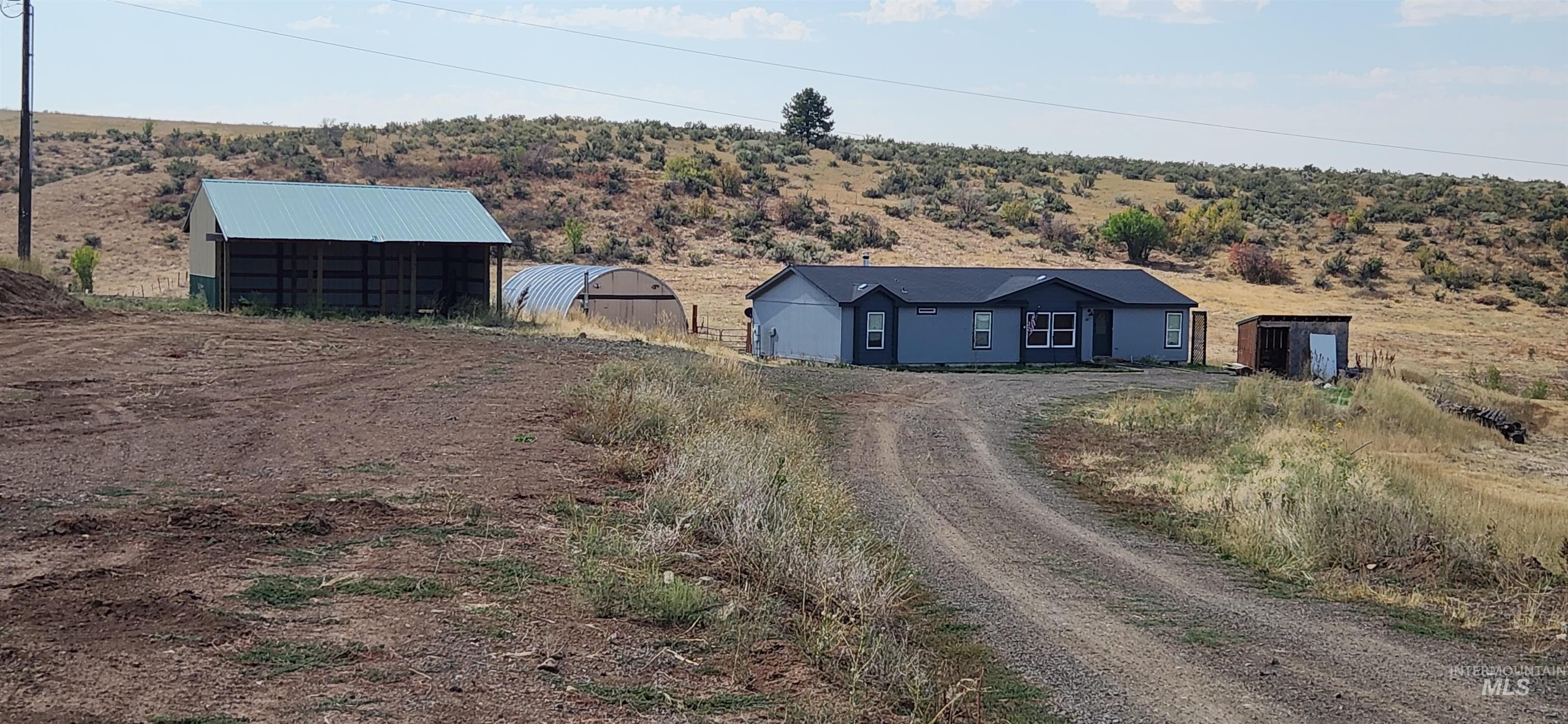 main property photo 0