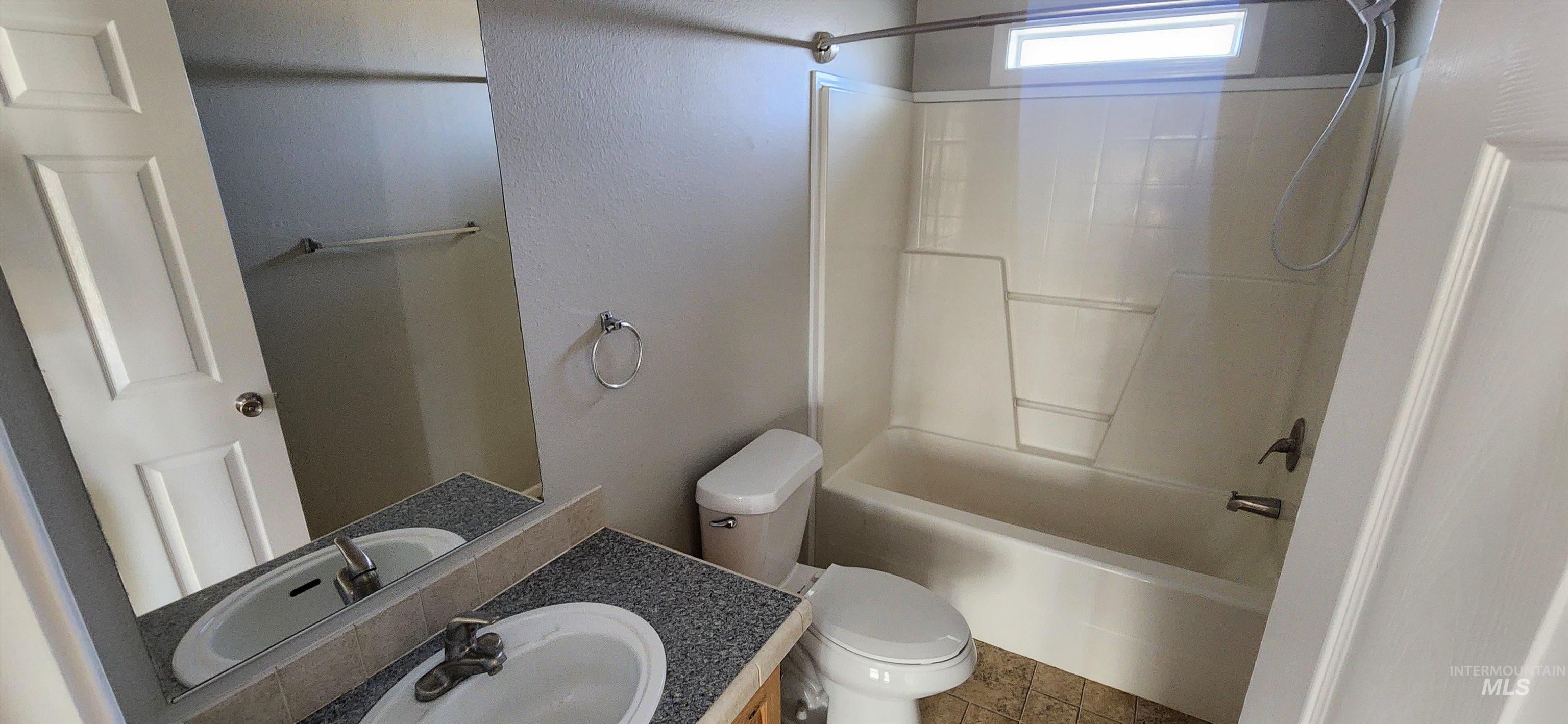 property viewer photo 11