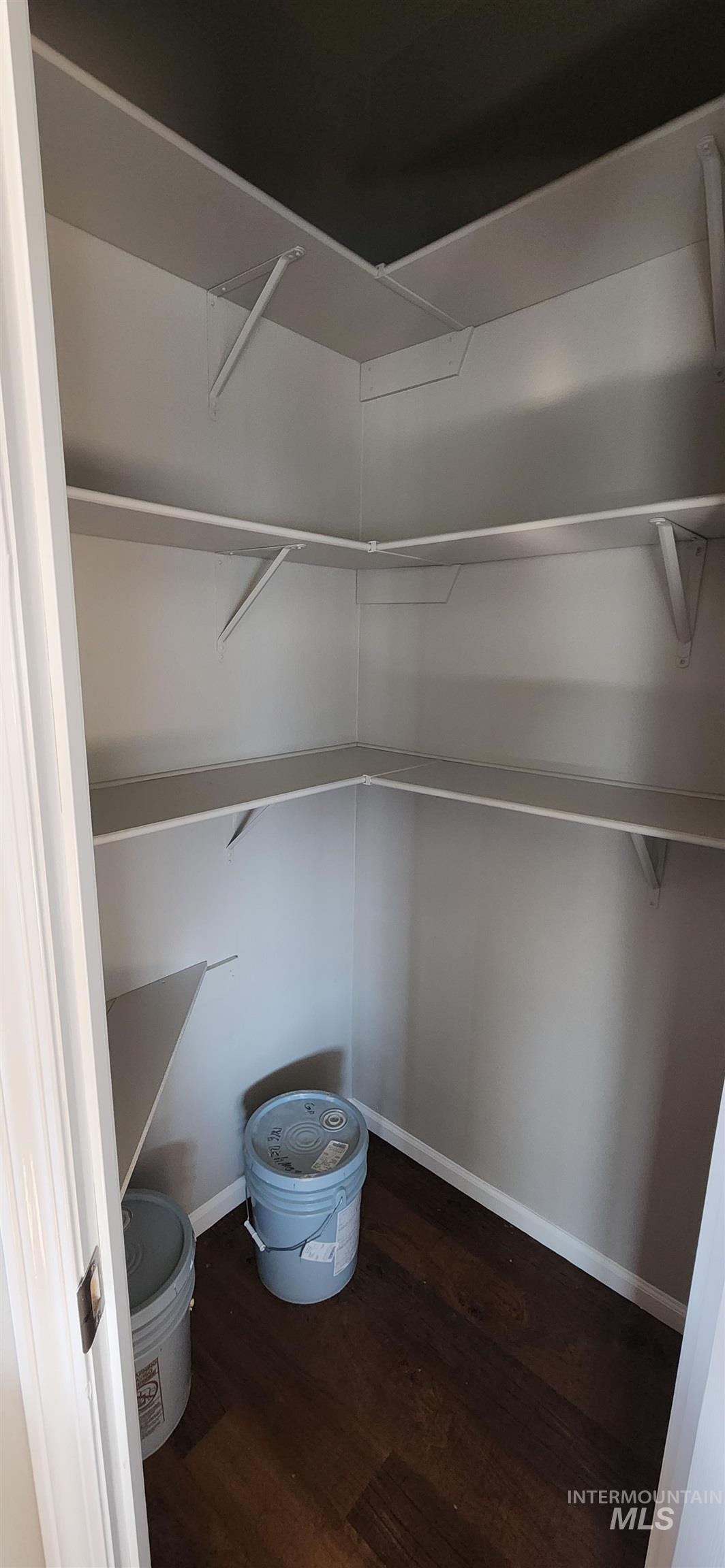 property viewer photo 14