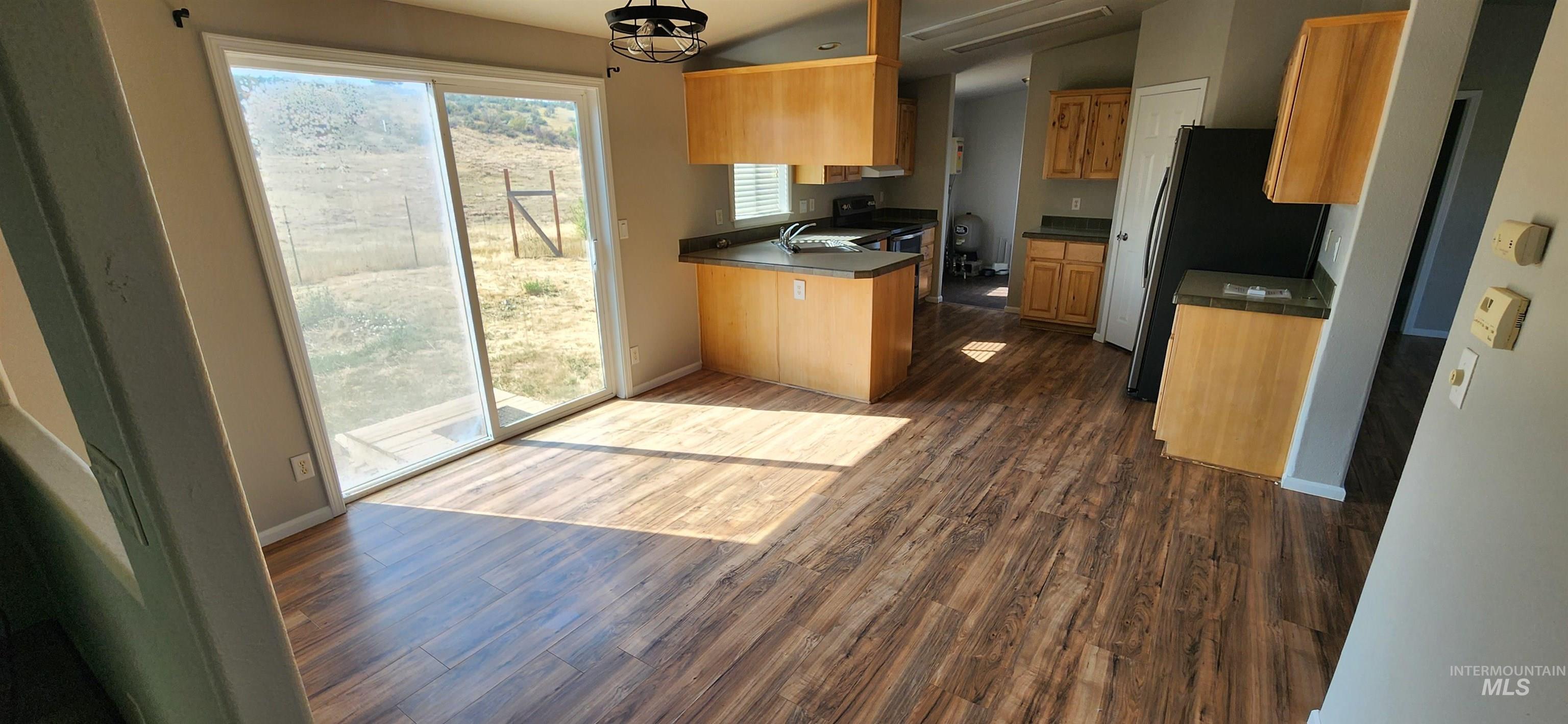 property viewer photo 16