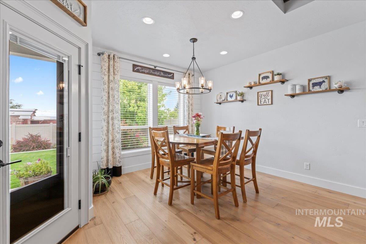property viewer photo 11