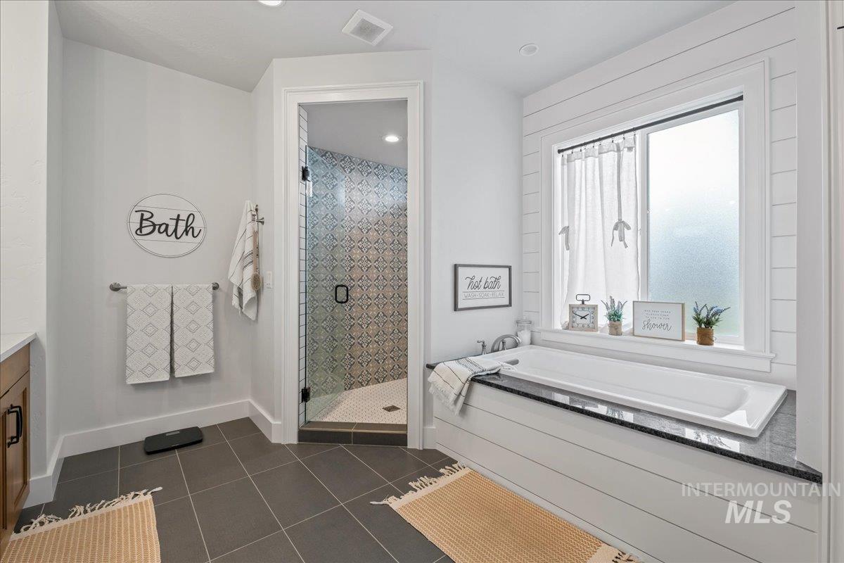 property viewer photo 15