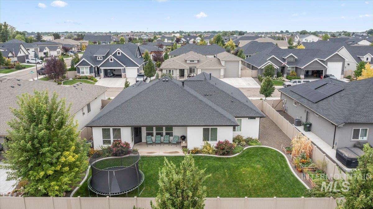 property viewer photo 27