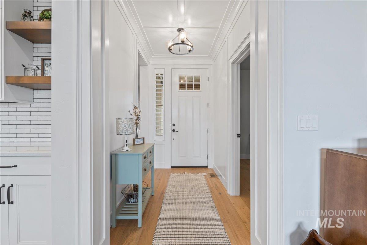 property viewer photo 3