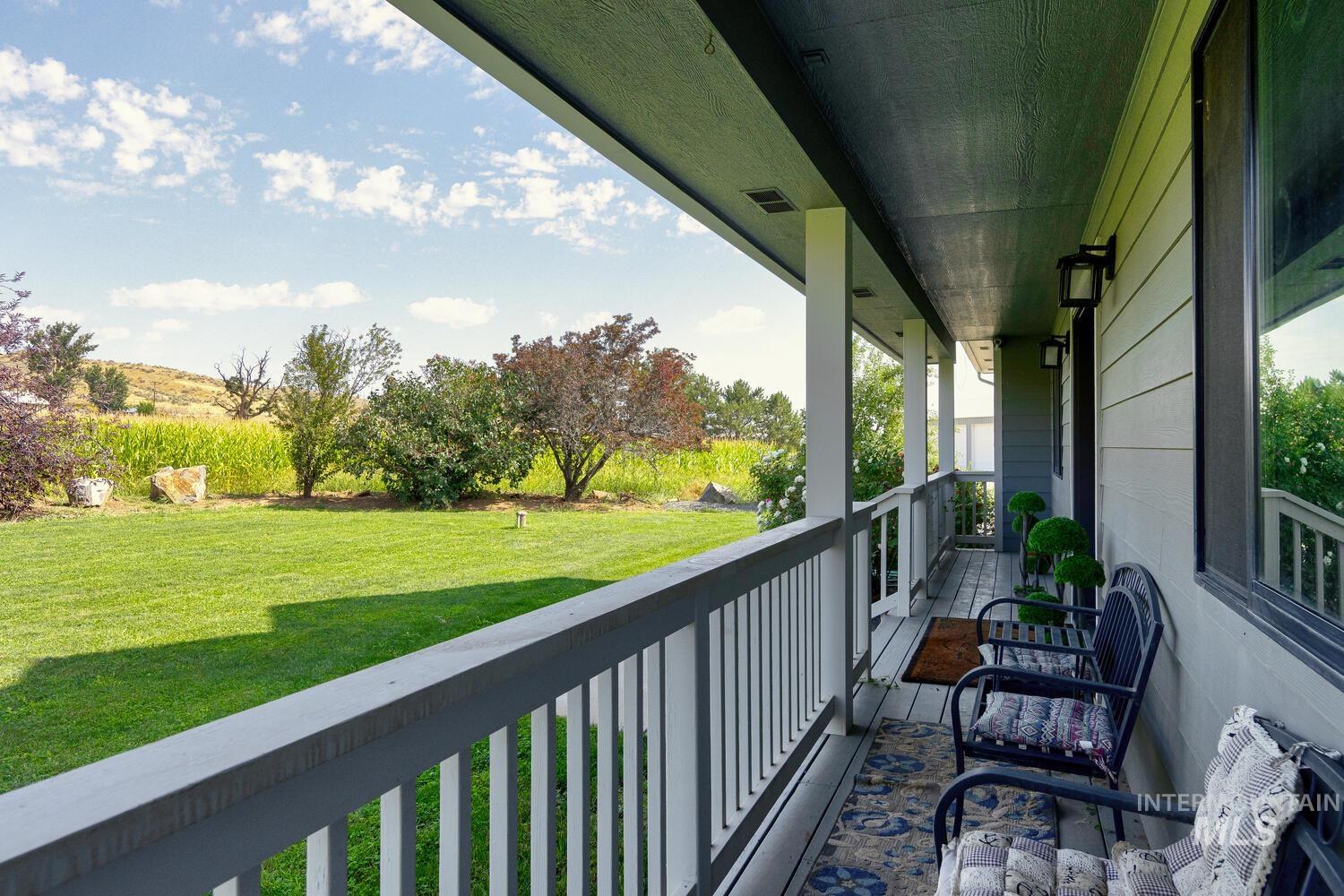 property viewer photo 3