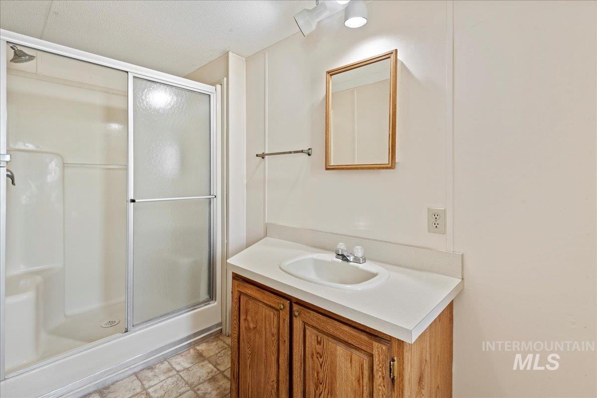 property viewer photo 15