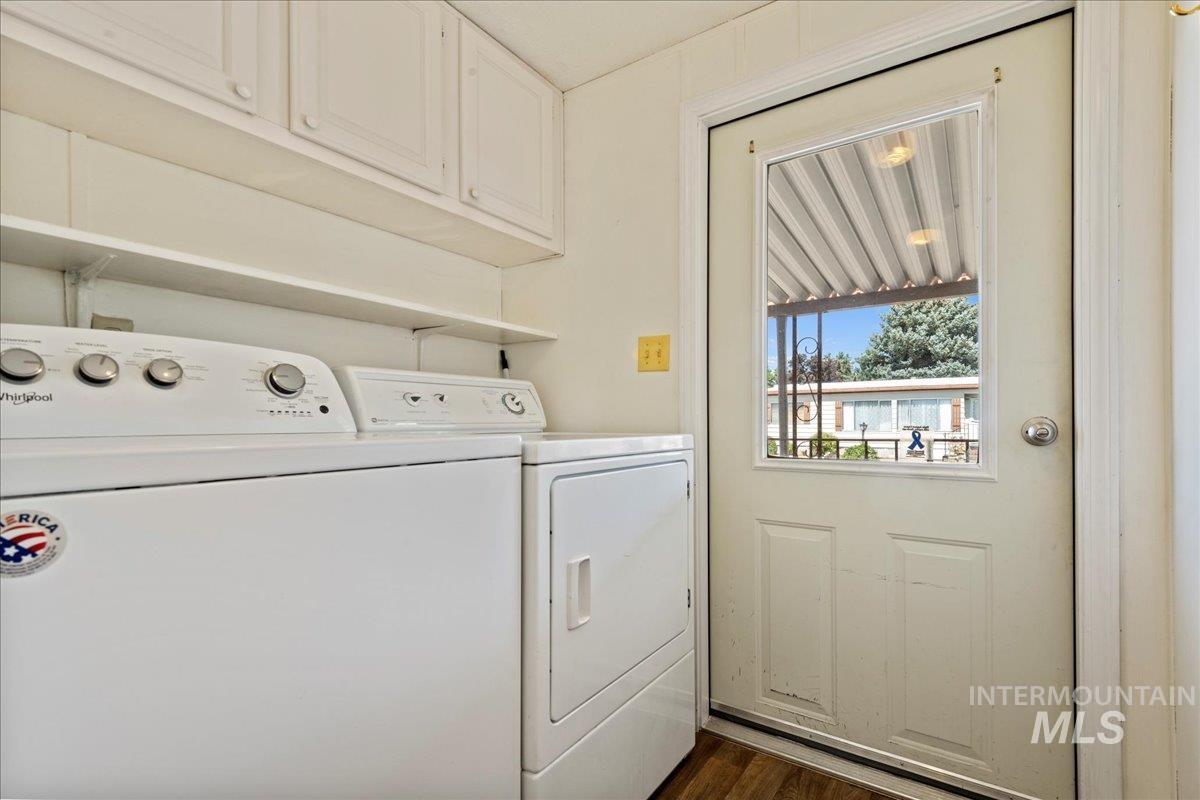 property viewer photo 18