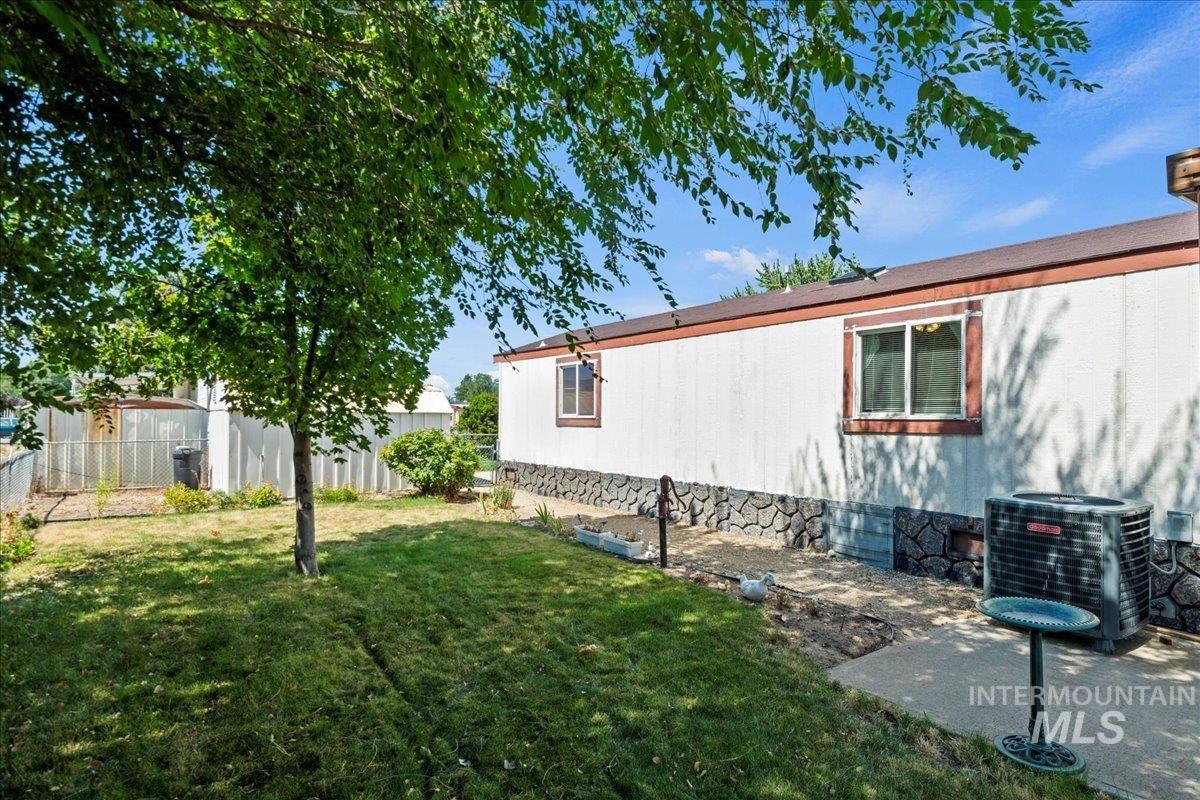 property viewer photo 20