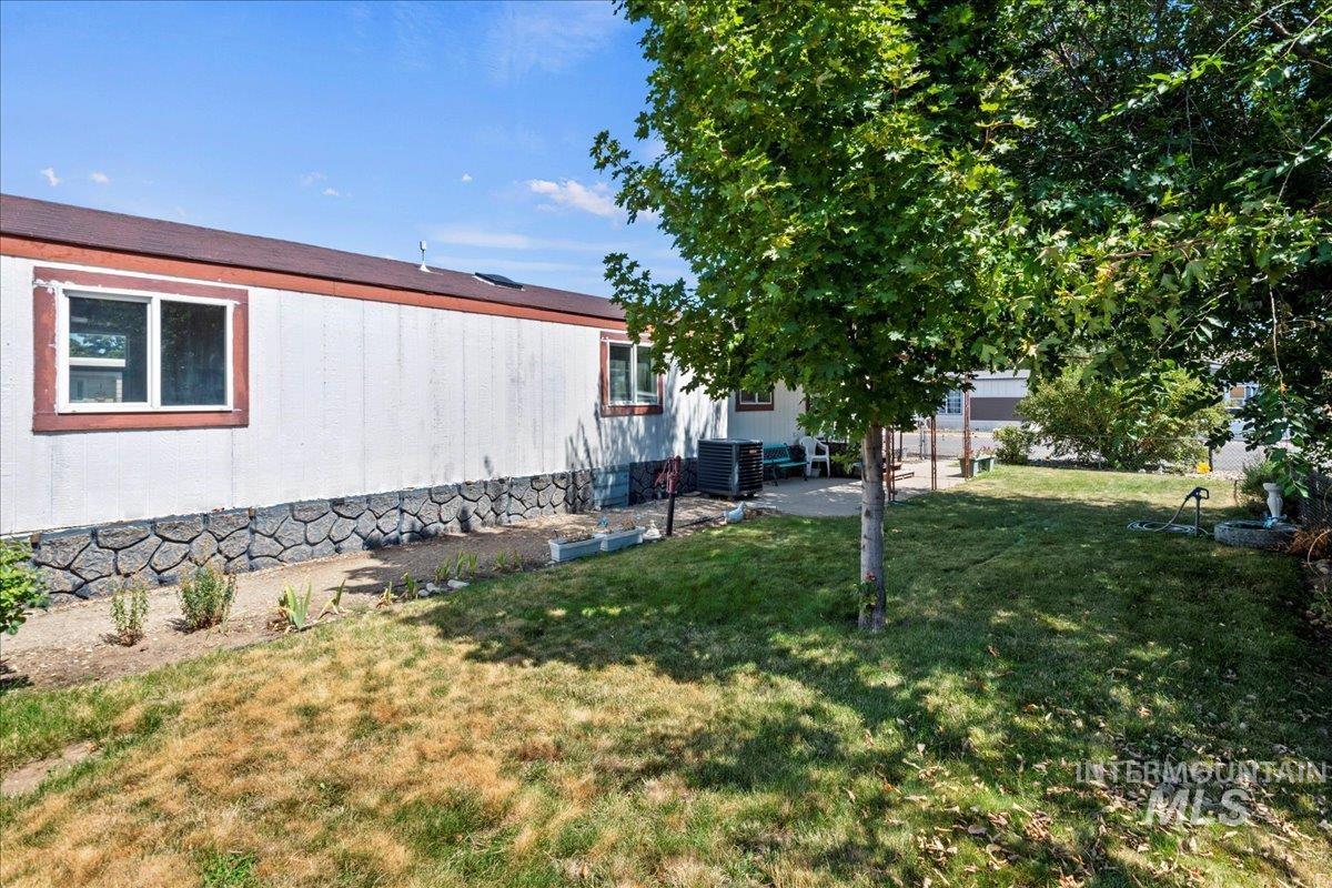 property viewer photo 21