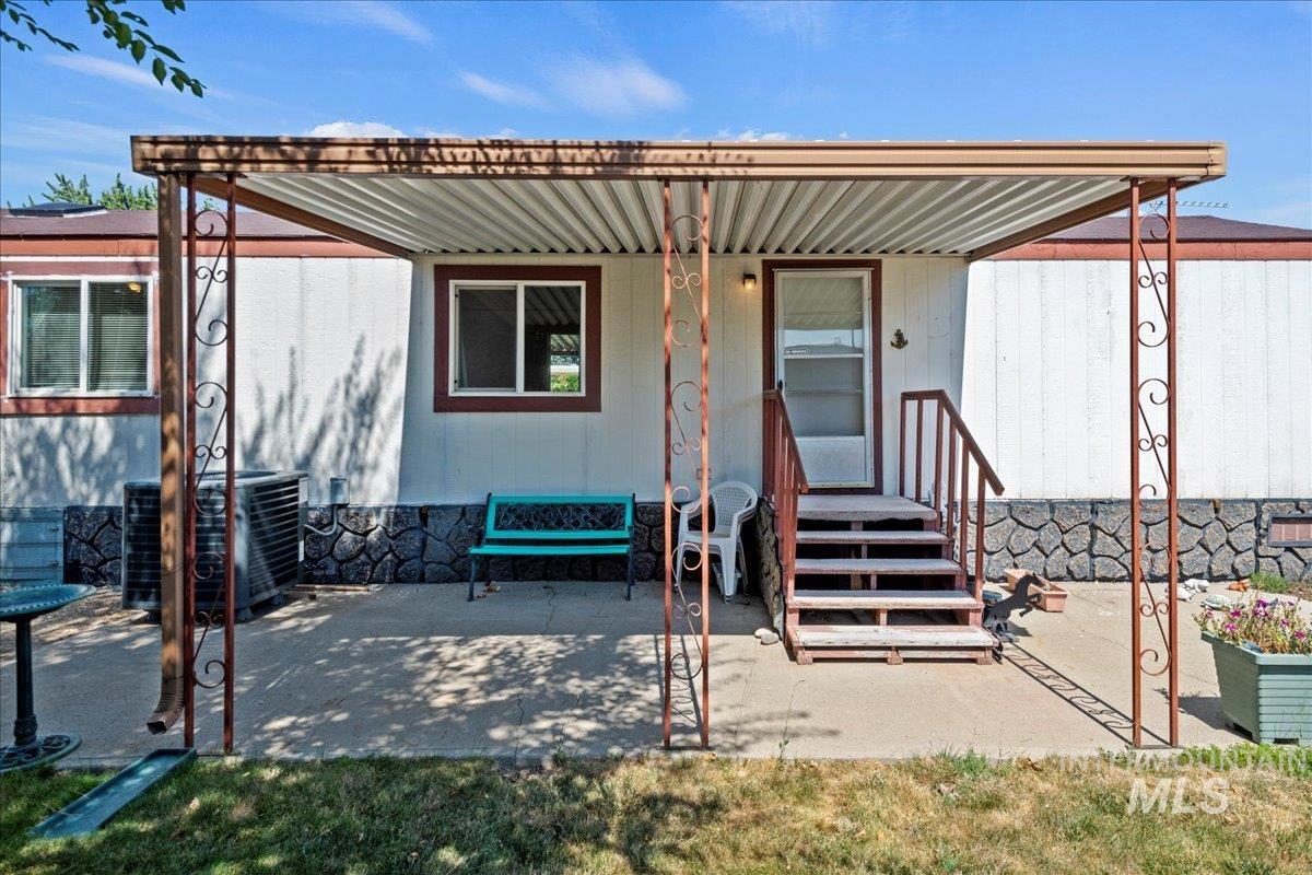 property viewer photo 3