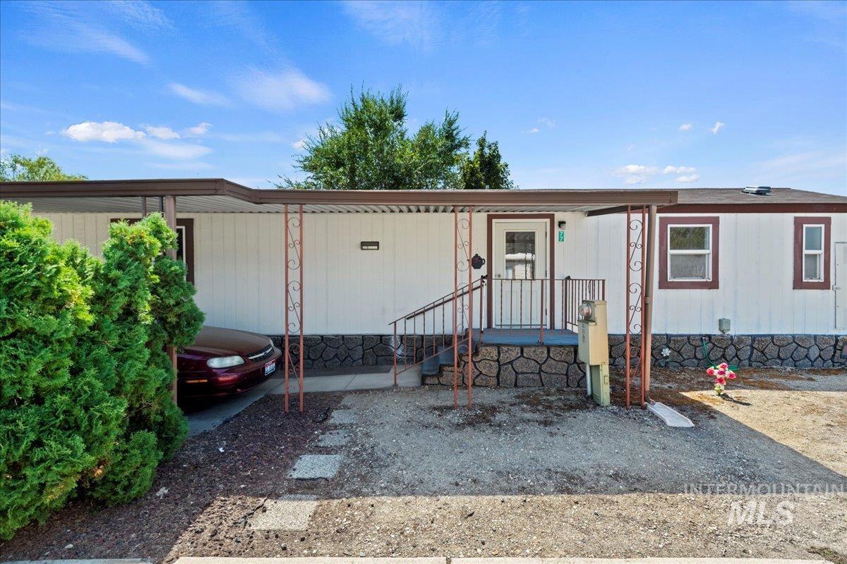 property viewer photo 4