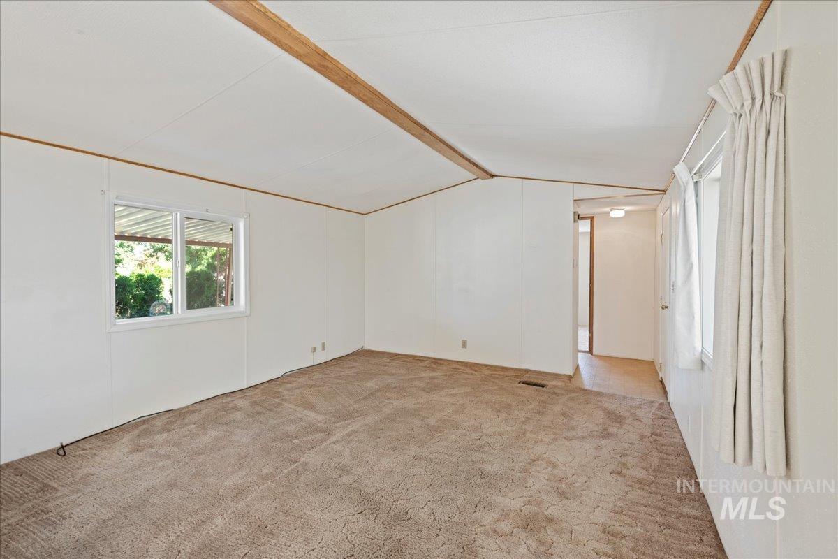 property viewer photo 6