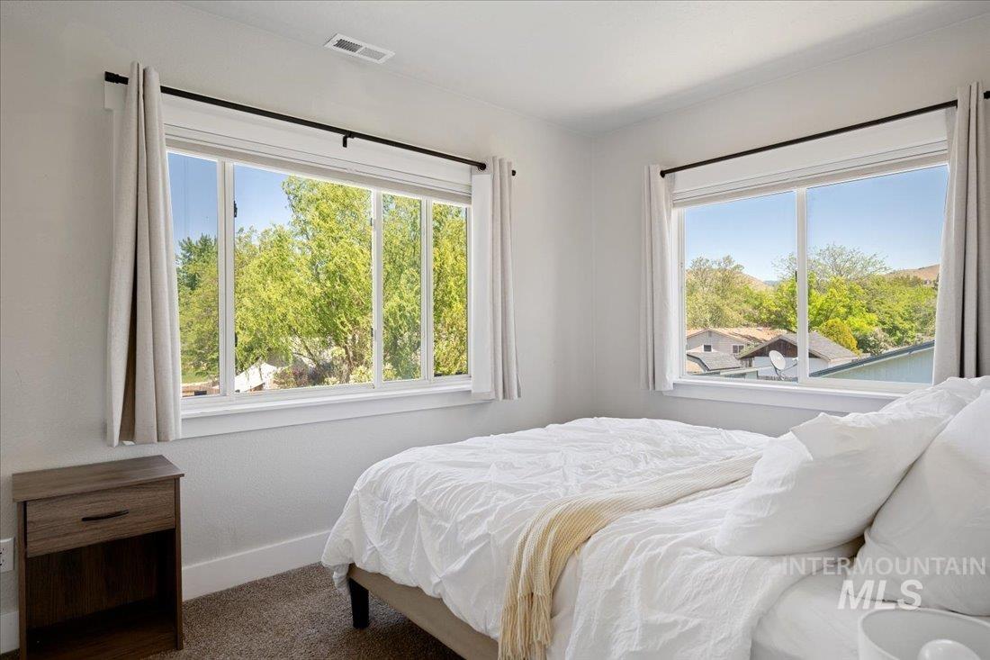 property viewer photo 17