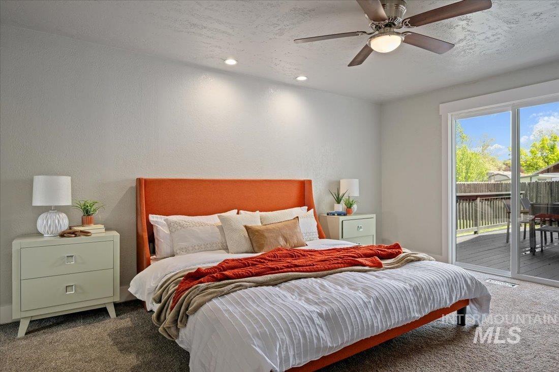 property viewer photo 4