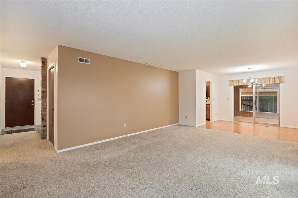 property viewer photo 11