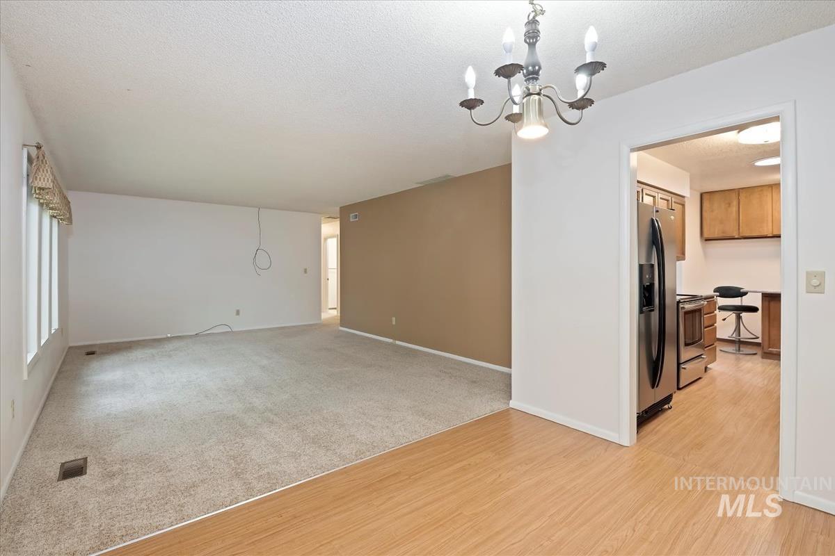 property viewer photo 12