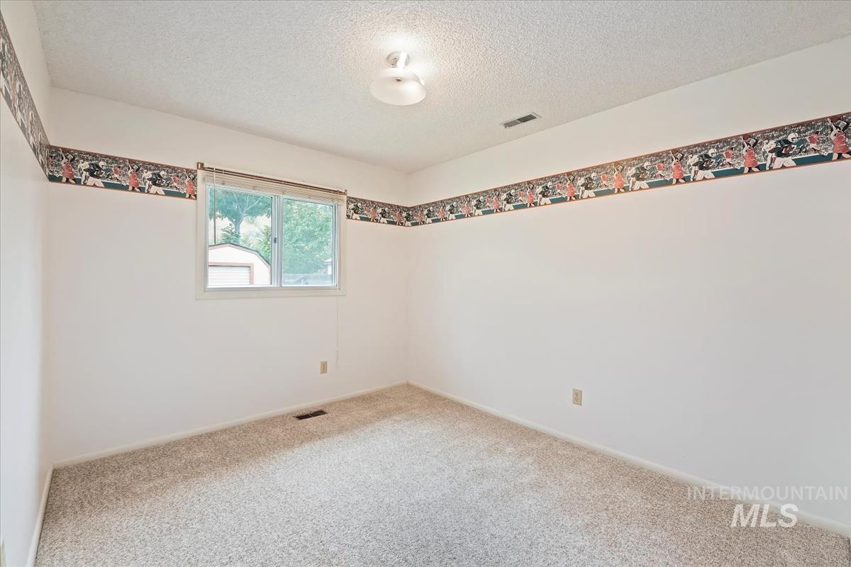 property viewer photo 15