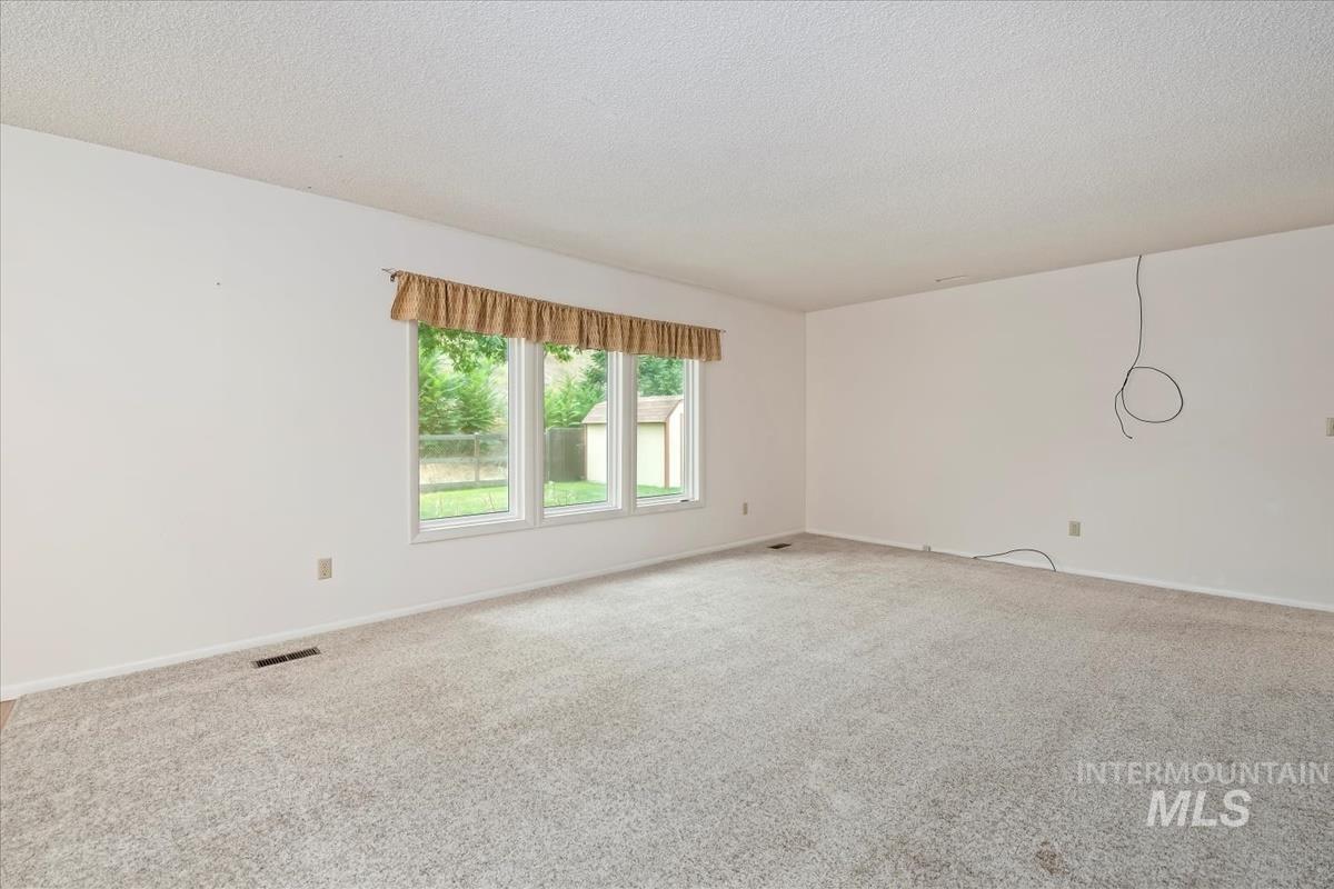 property viewer photo 17
