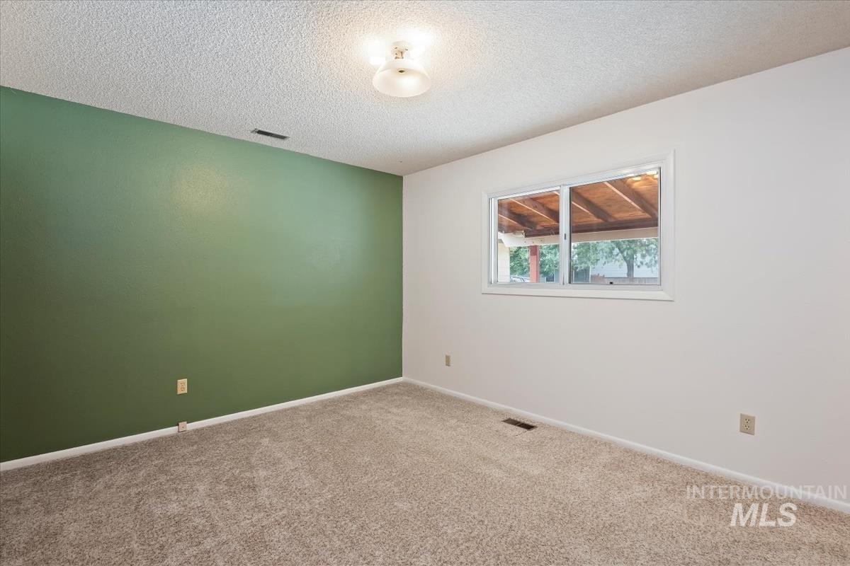 property viewer photo 19