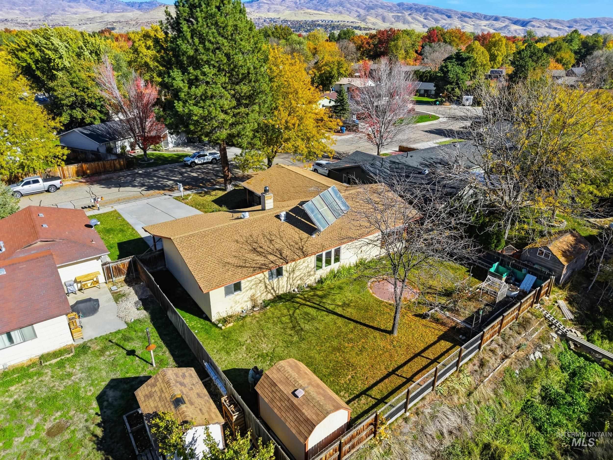 property viewer photo 33