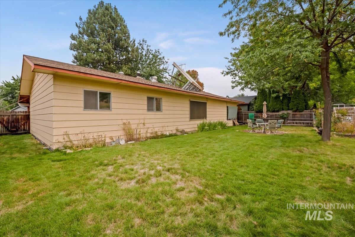 property viewer photo 38
