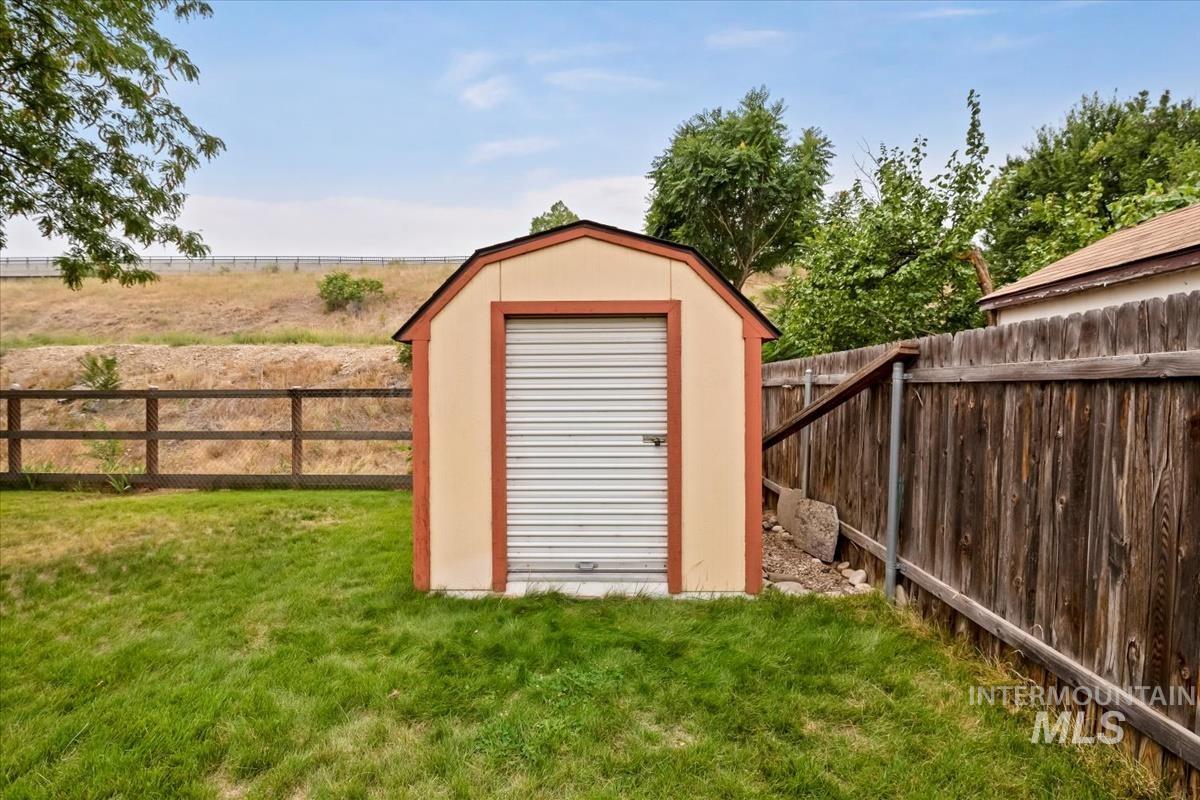 property viewer photo 43