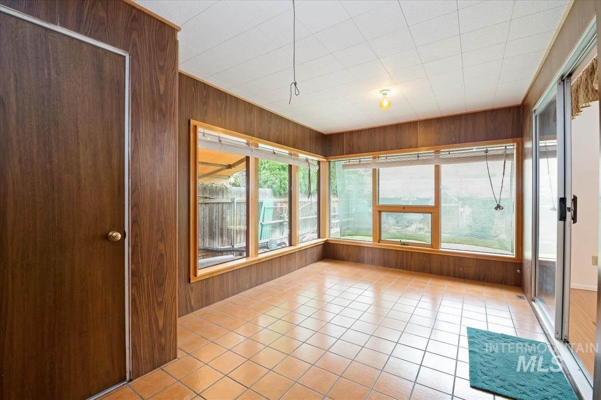 property viewer photo 8
