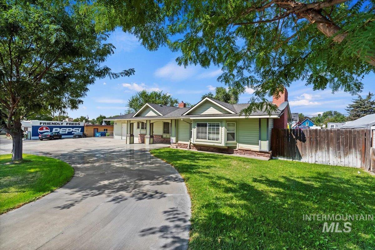 main property photo 2