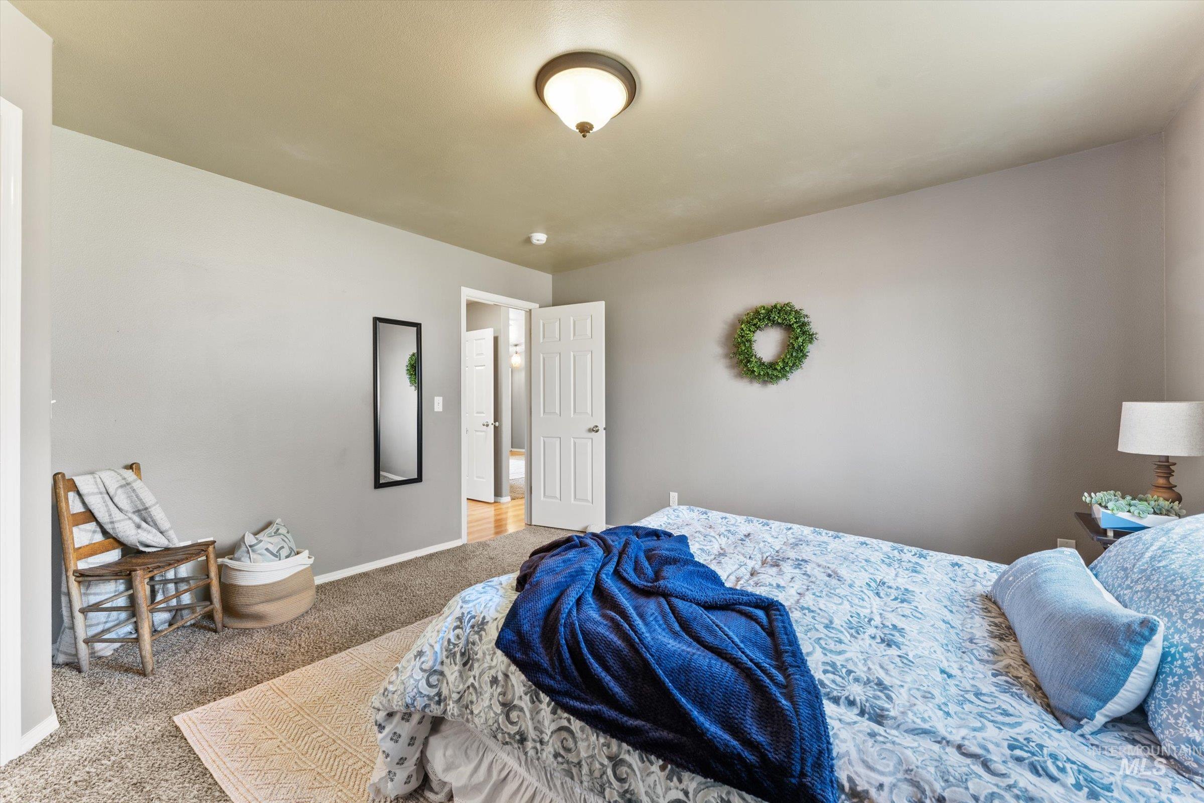 property viewer photo 12
