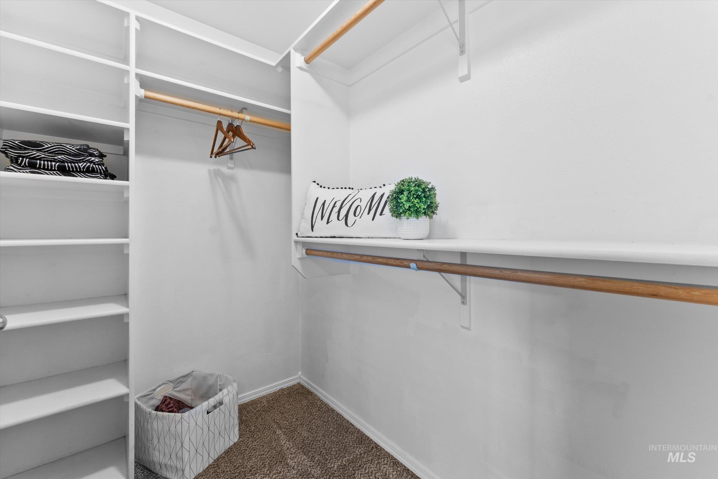 property viewer photo 14