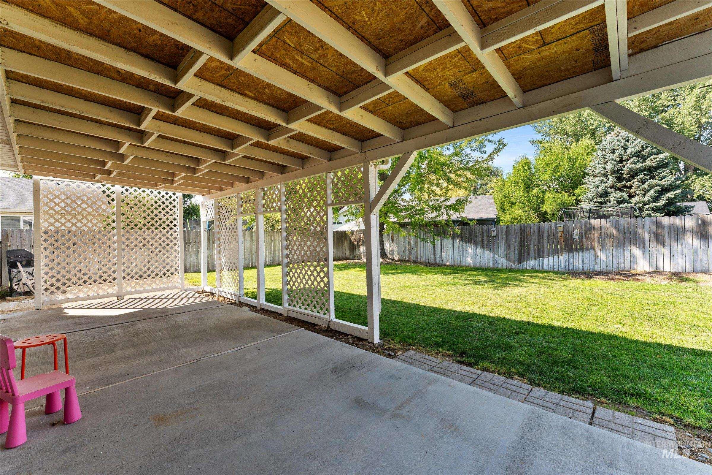 property viewer photo 23