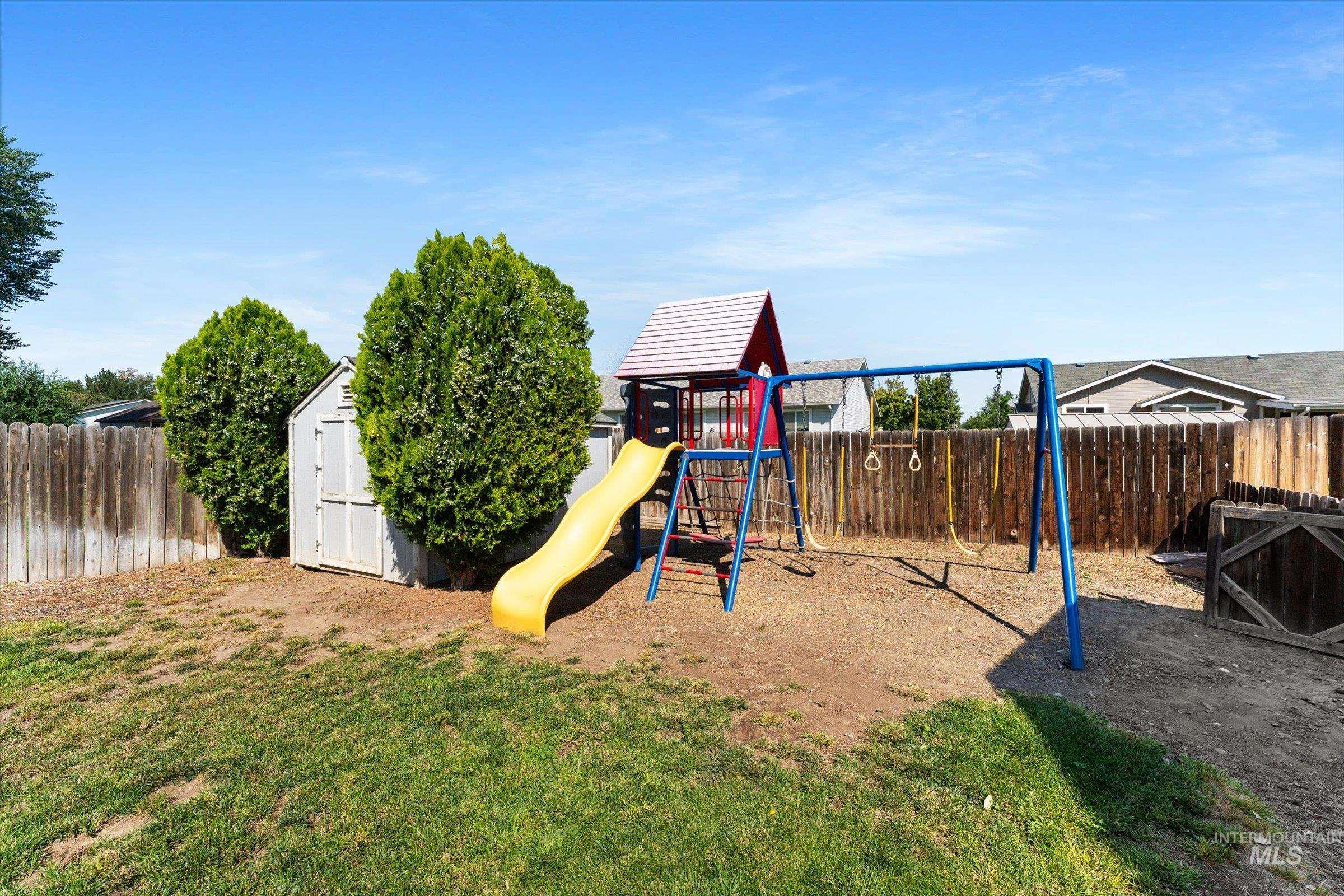 property viewer photo 26