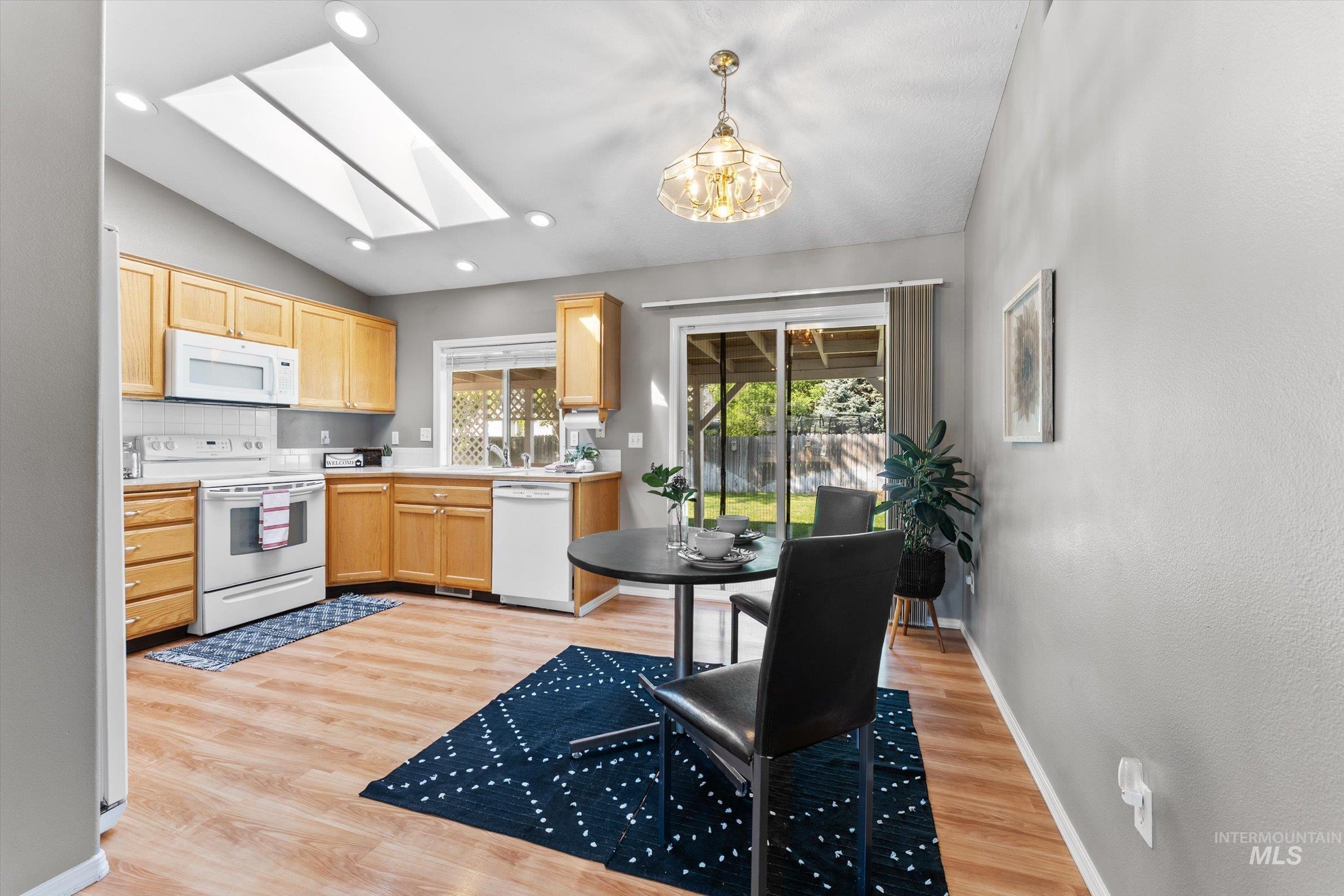 property viewer photo 6