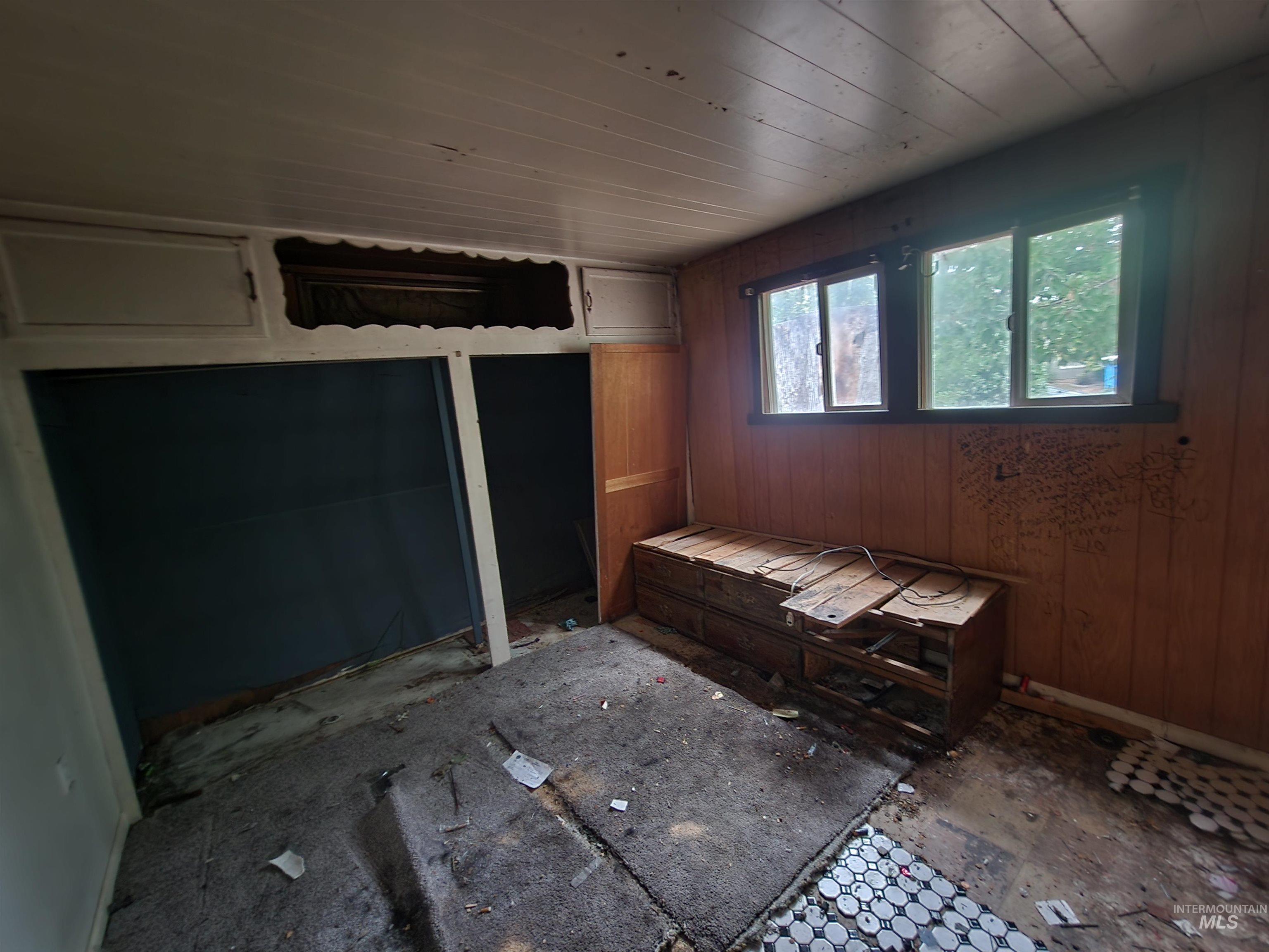property viewer photo 8