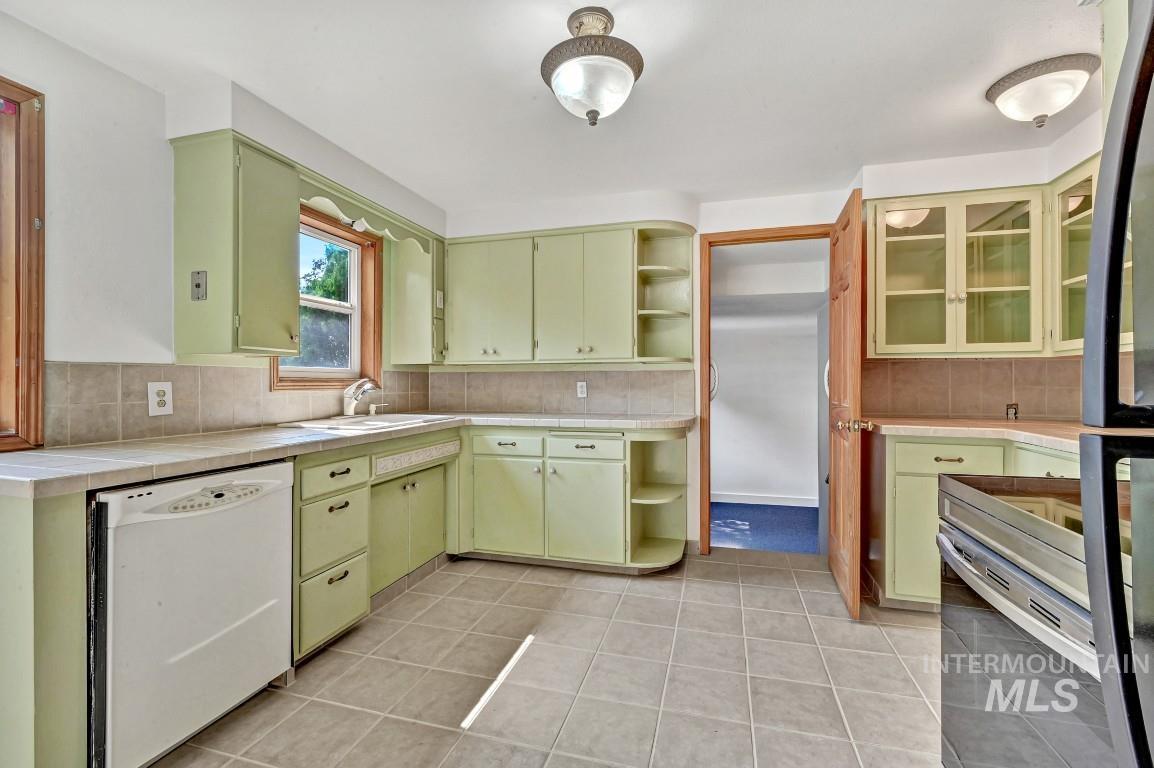 property viewer photo 10