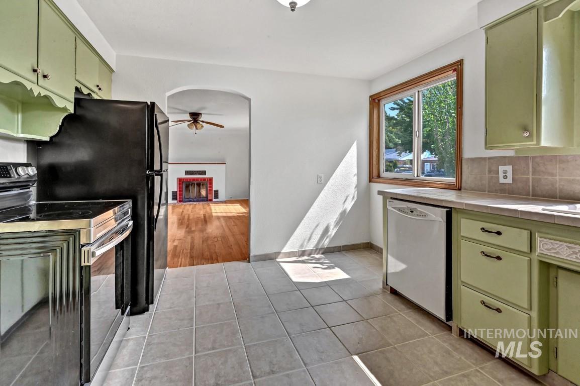 property viewer photo 12