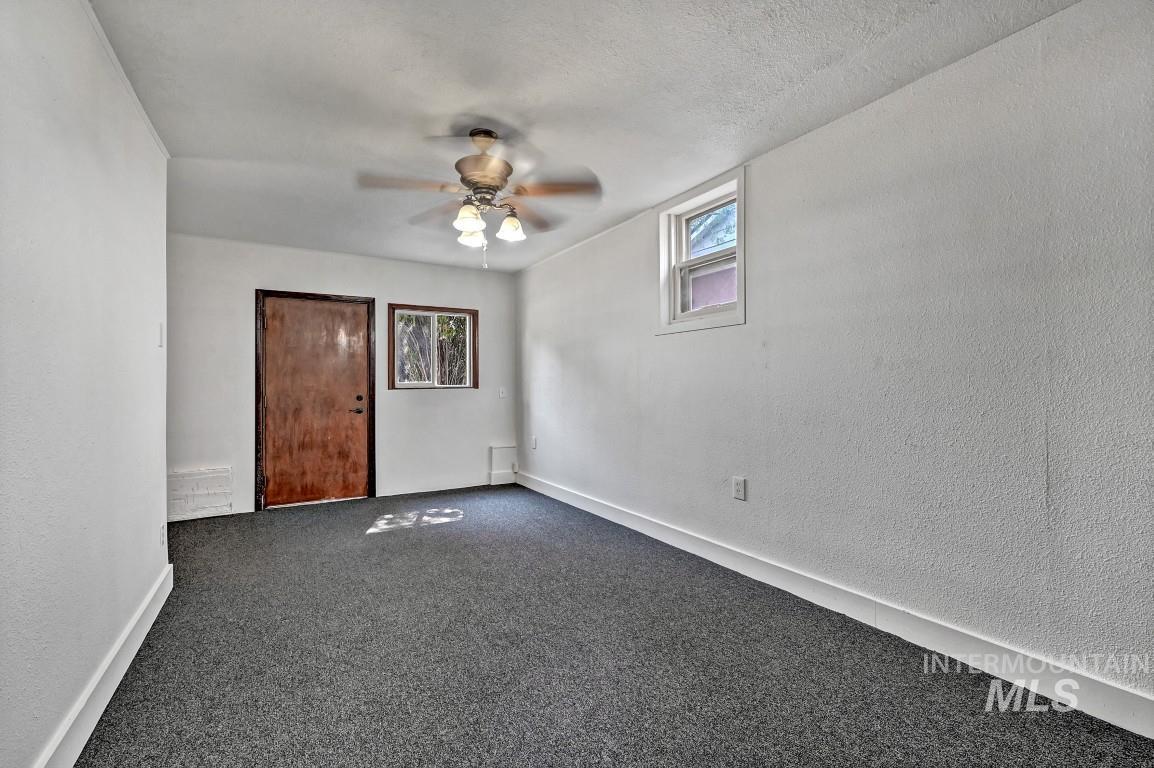 property viewer photo 15