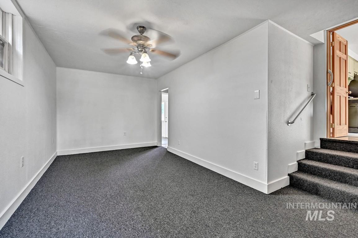 property viewer photo 16
