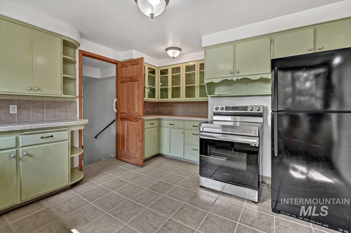 property viewer photo 9