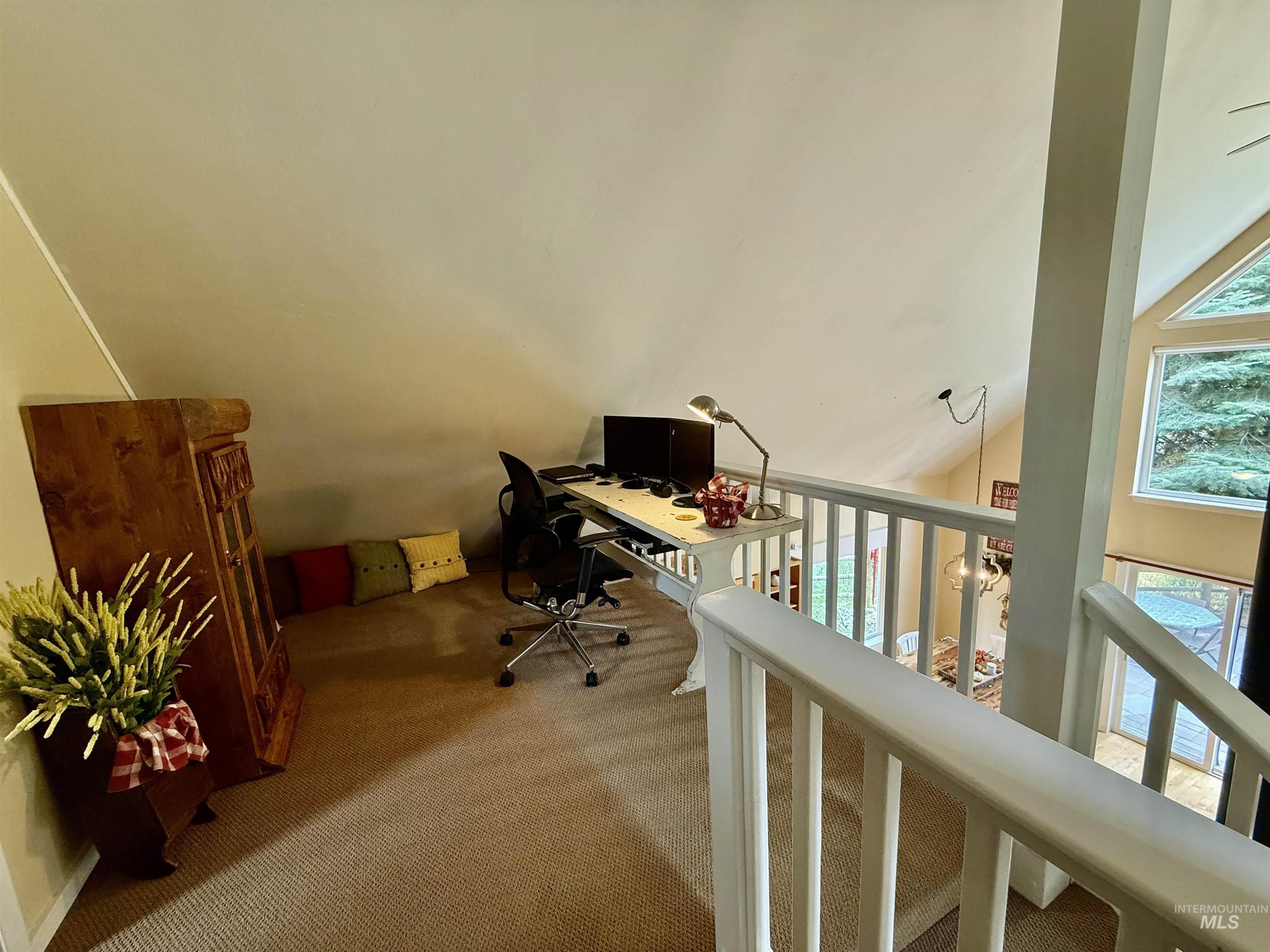 property viewer photo 19