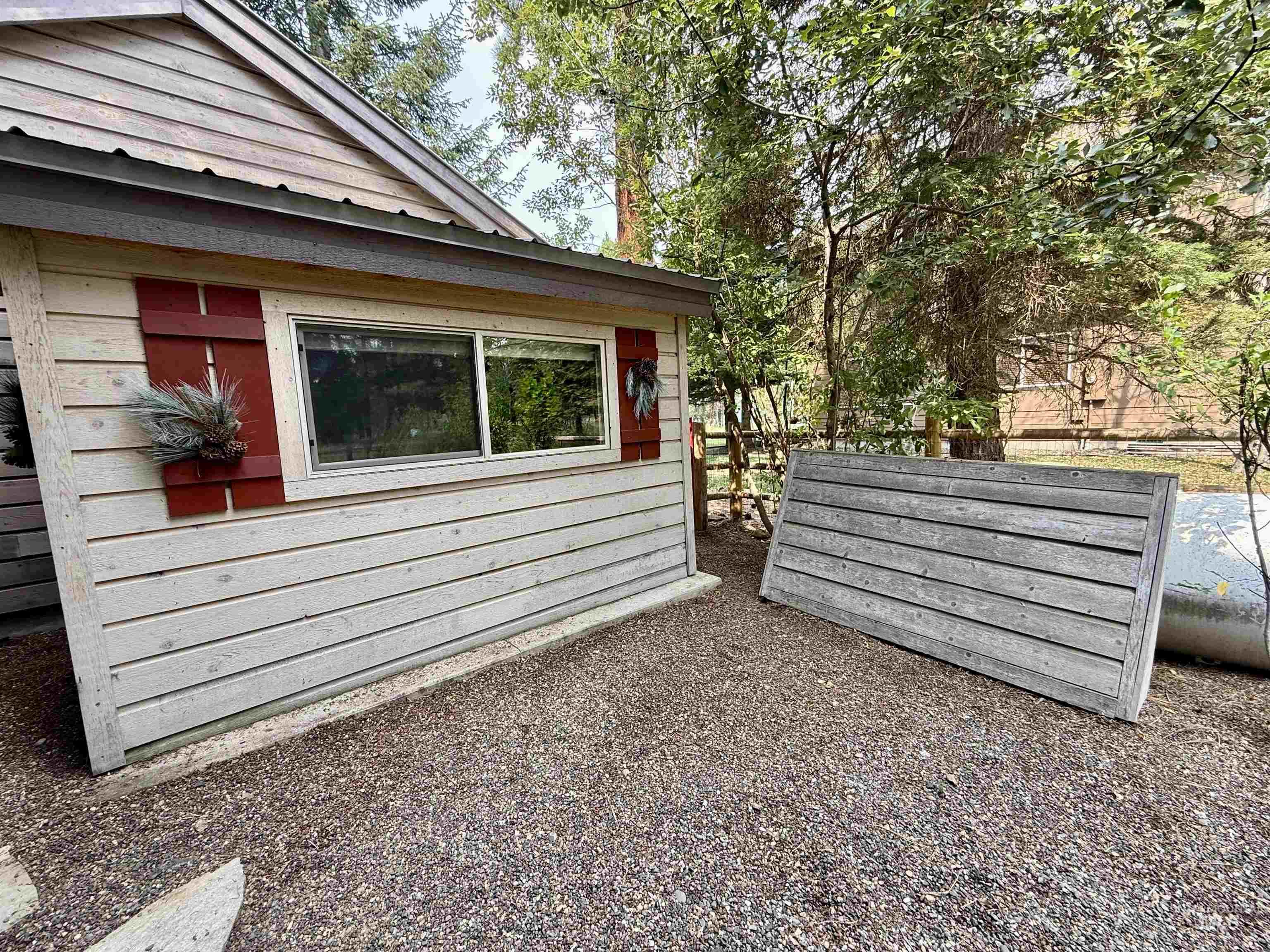 property viewer photo 32