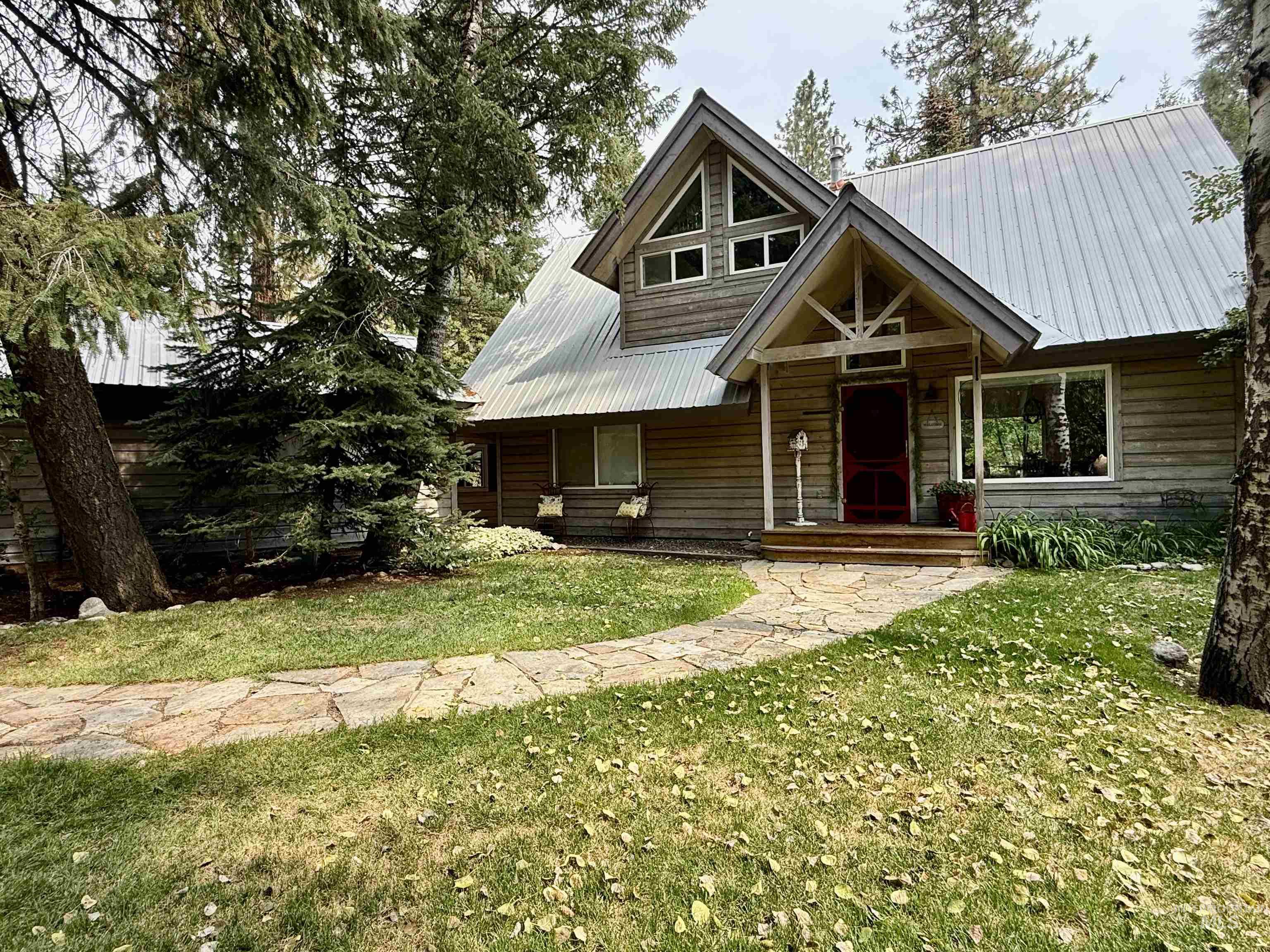 property viewer photo 40