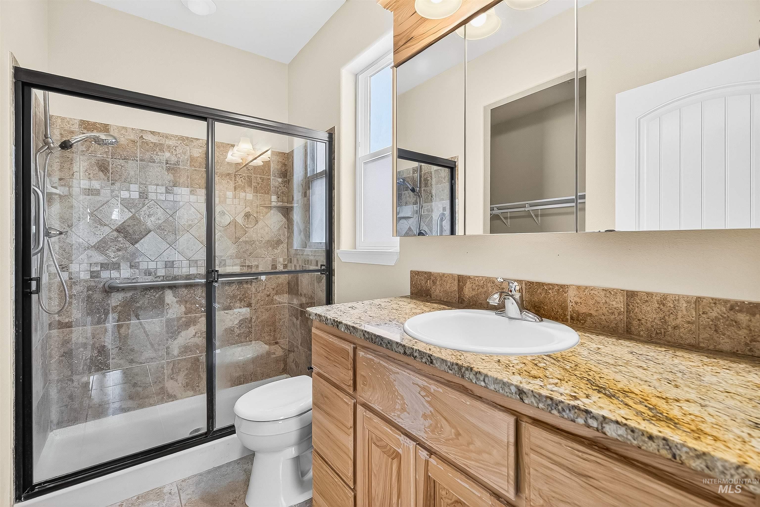 property viewer photo 17