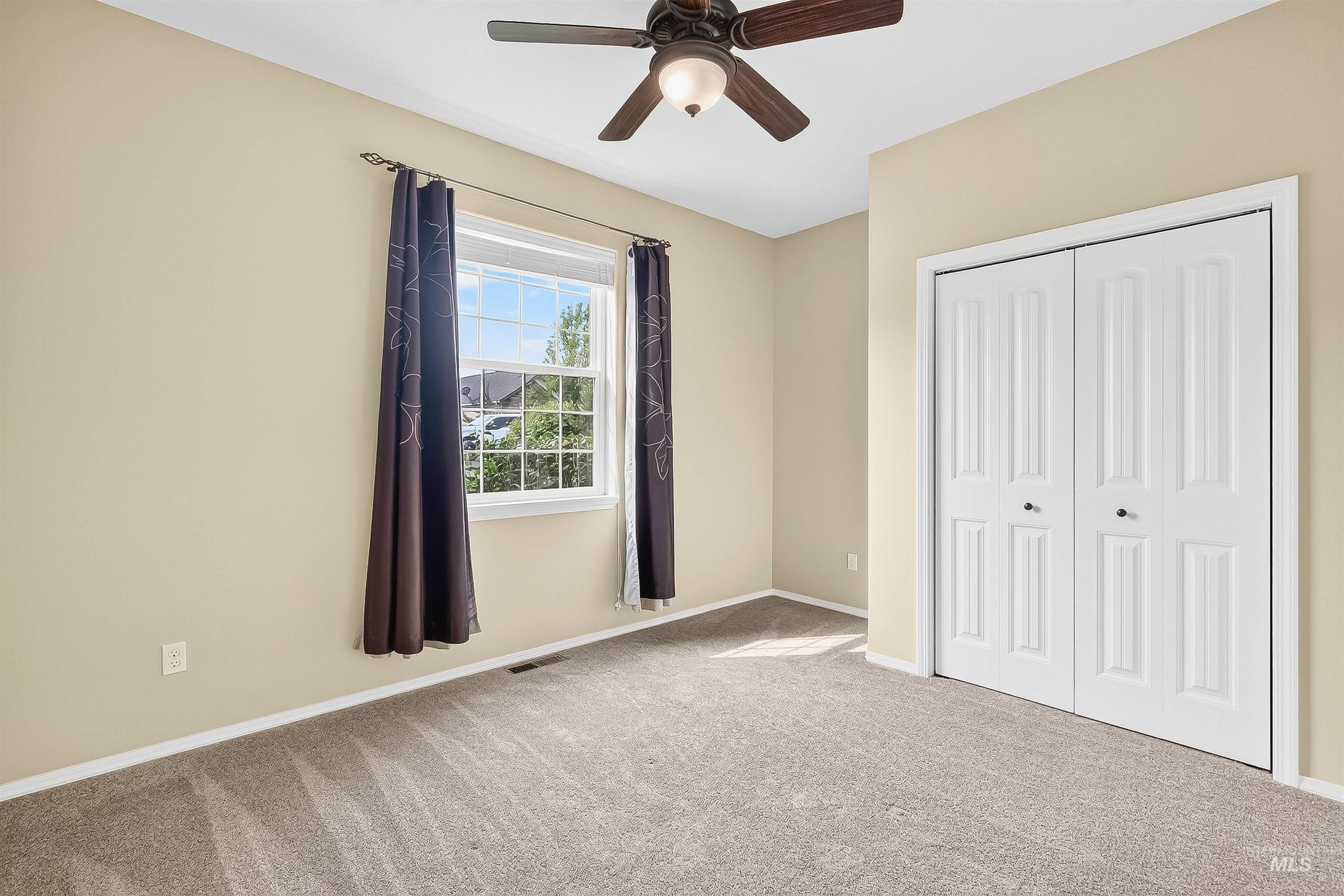 property viewer photo 21